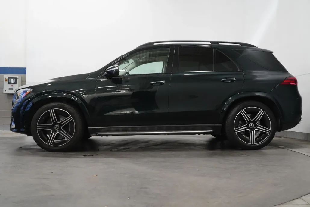 2025 Mercedes Benz GLE 350 4MATIC photo 1