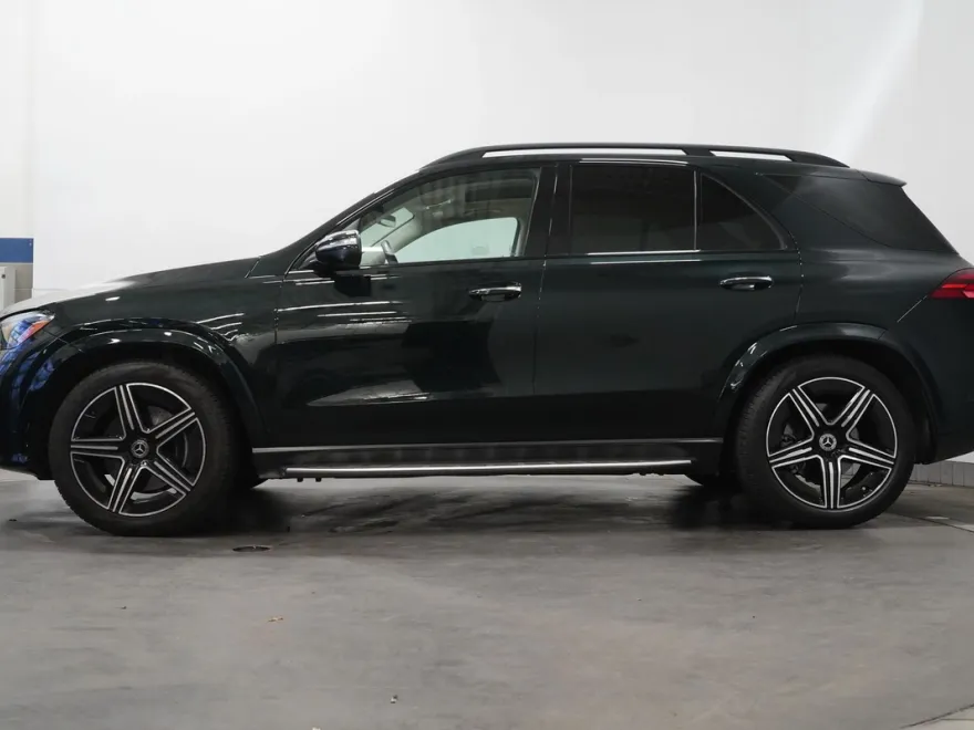 2025 Mercedes Benz GLE 350 4MATIC photo 1