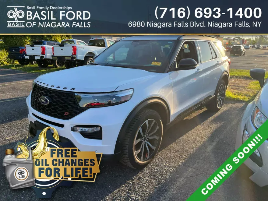 2021 Ford Explorer ST photo 1
