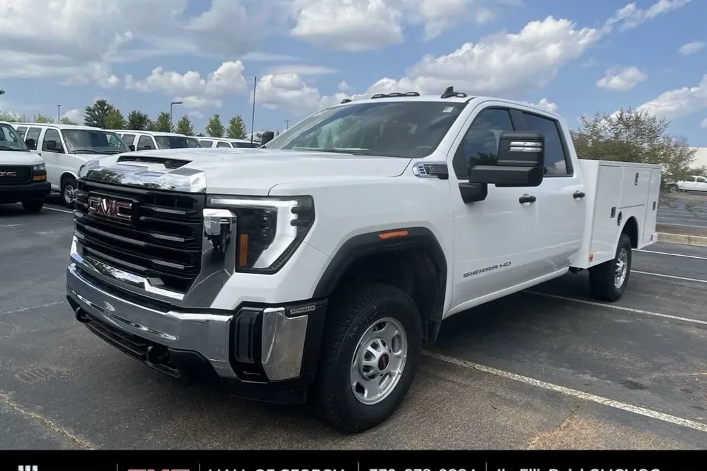 2024 Gmc Sierra 2500 HD Pro photo 1