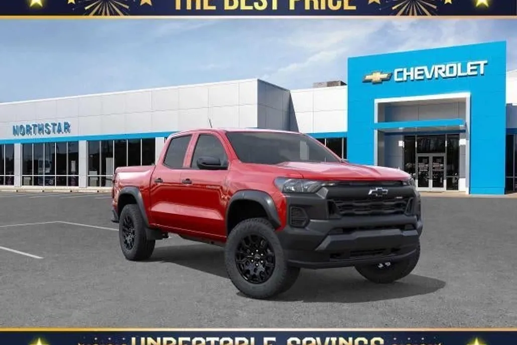 2026 Chevrolet Colorado Trail Boss photo 1