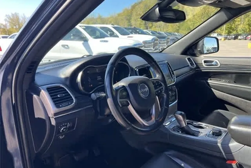 2019 Jeep Grand Cherokee Limited photo 1
