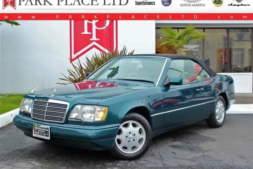 1994 Mercedes Benz E 320 photo 1