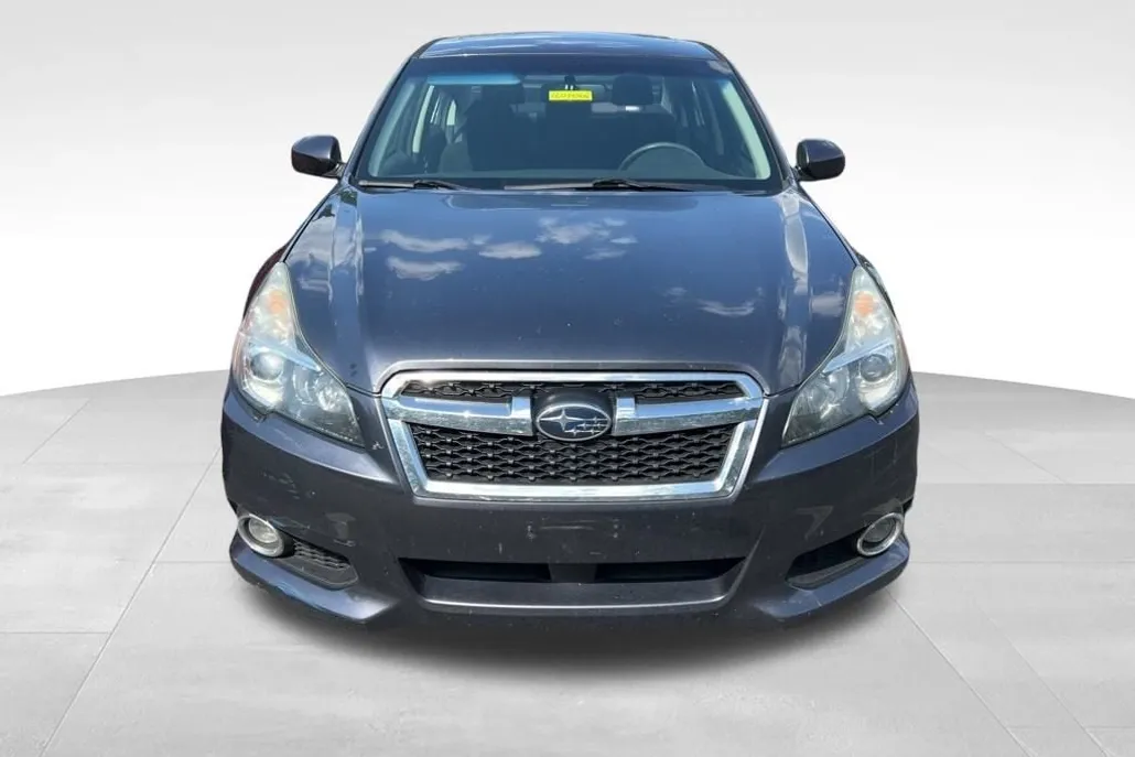 2013 Subaru Legacy 2.5i Sport photo 1
