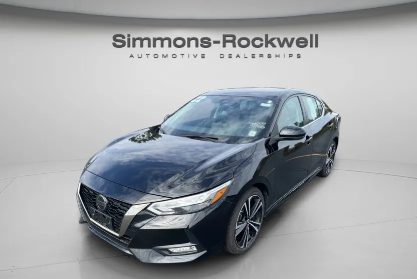 2022 Nissan Sentra SR photo 1
