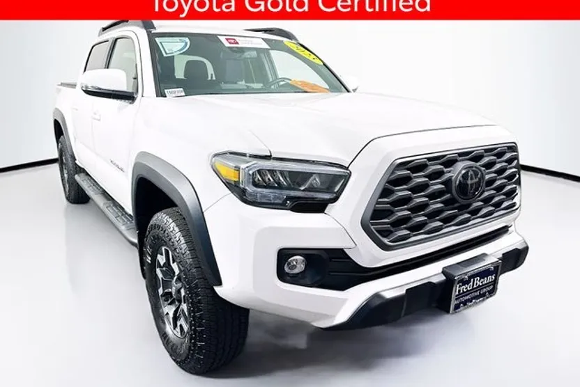 2023 Toyota Tacoma TRD Off-Road V6 photo 1