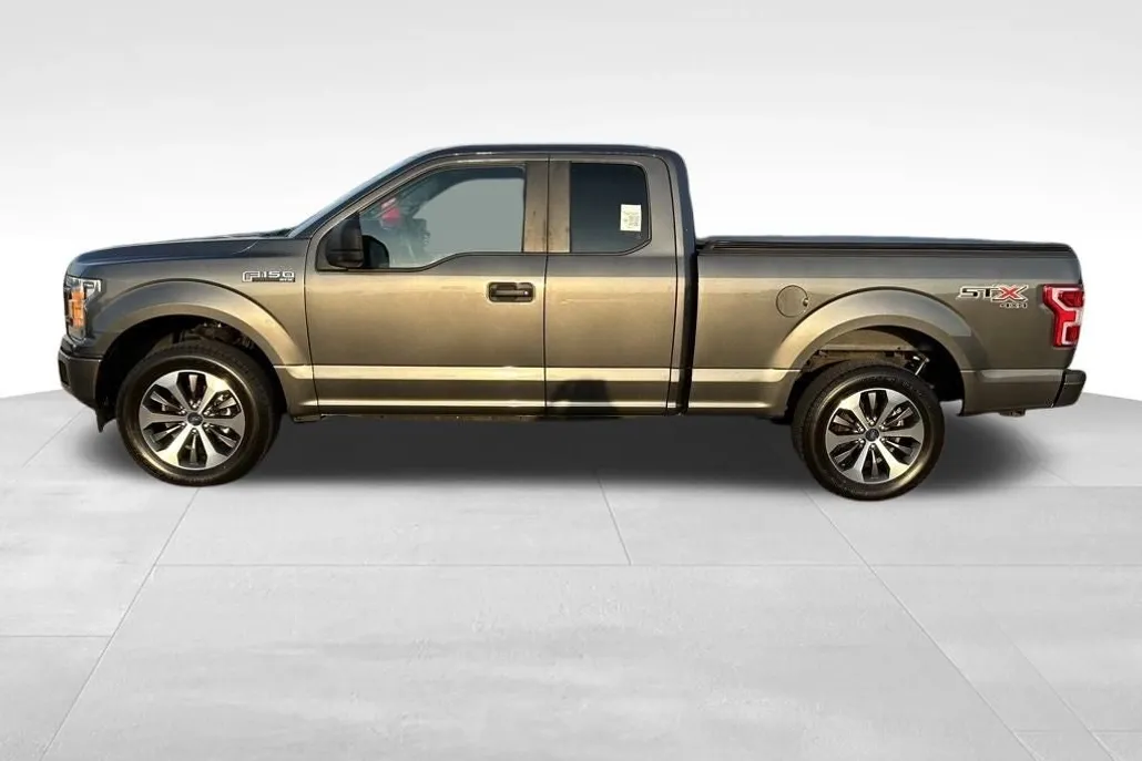 2019 Ford F-150 XL photo 1