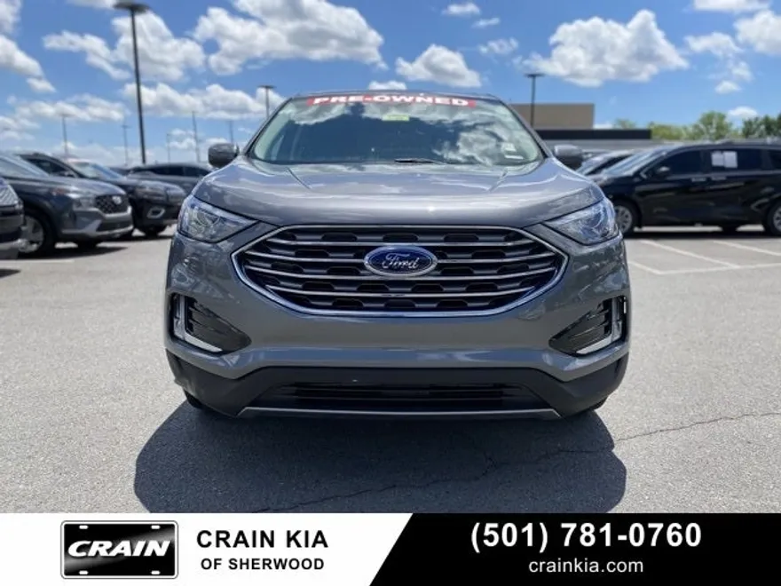 2022 Ford Edge SEL photo 1