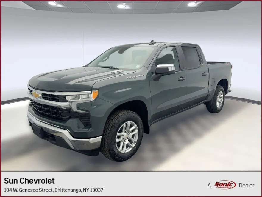 2025 Chevrolet Silverado 1500 LT photo 1
