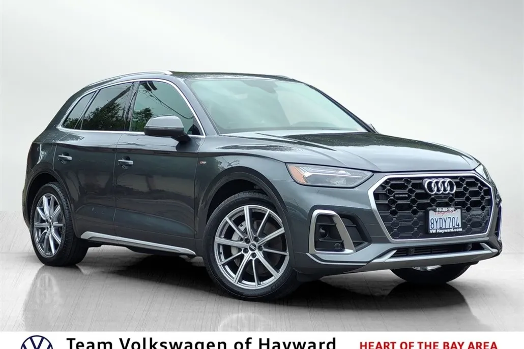2021 Audi Q5 55 Premium Plus photo 1