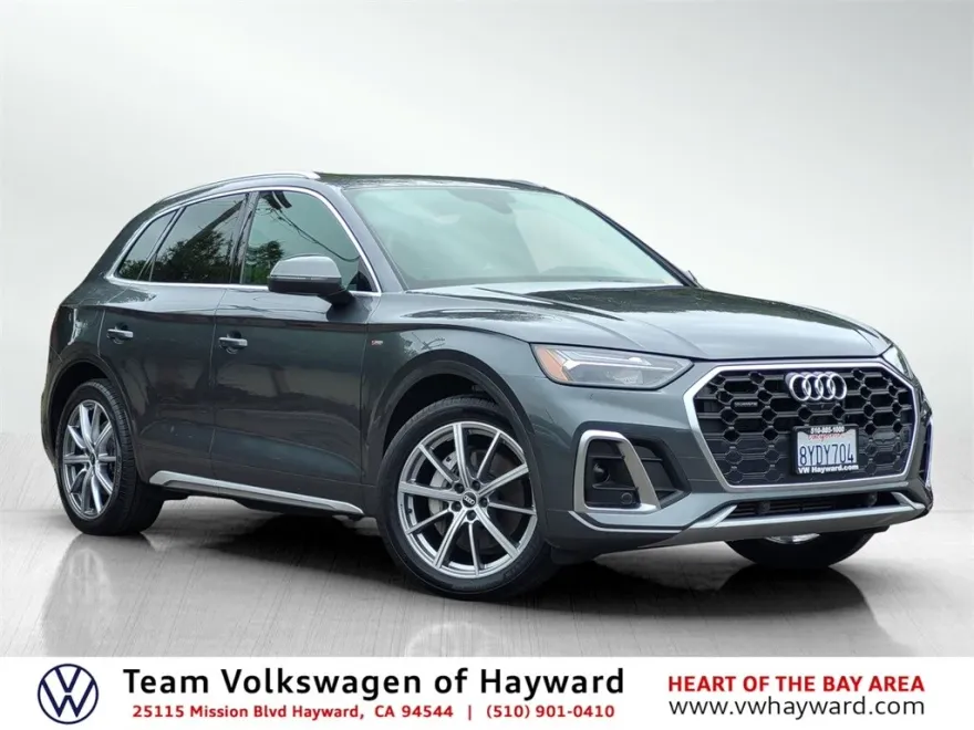 2021 Audi Q5 55 Premium Plus photo 1