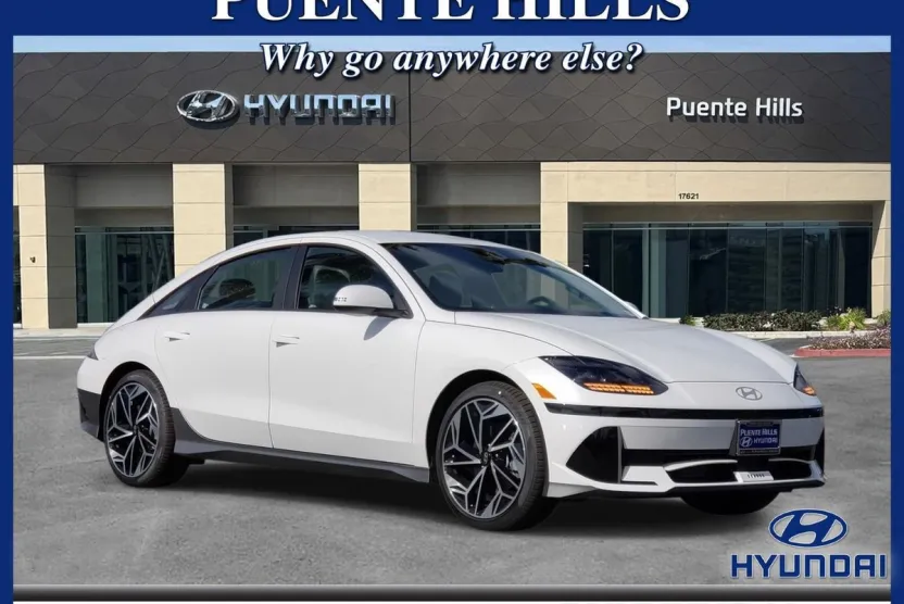 2025 Hyundai Ioniq 6 SEL photo 1