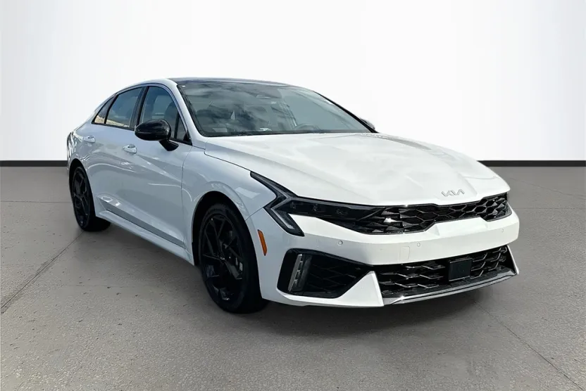 2026 Kia K5 GT-Line photo 1
