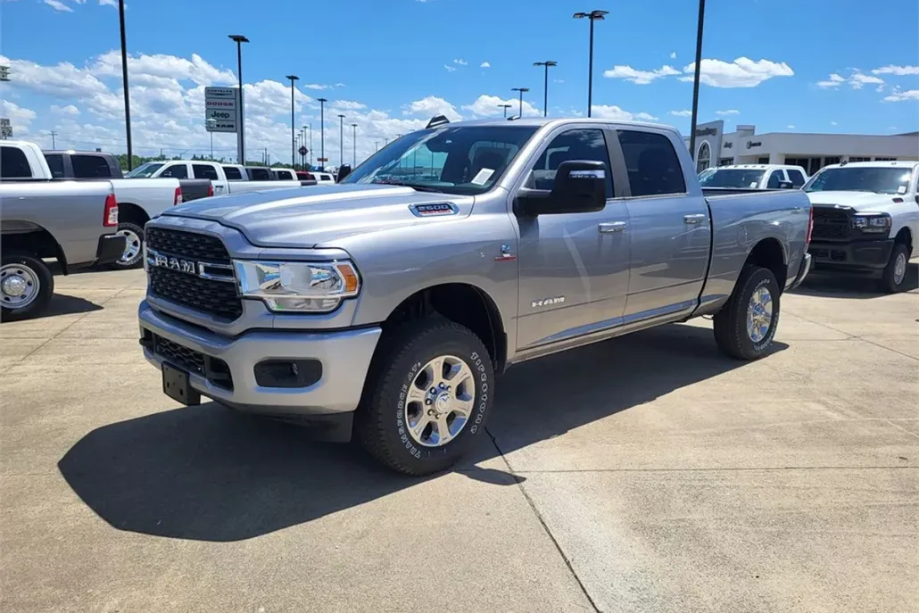2024 Ram 2500 Big Horn photo 1