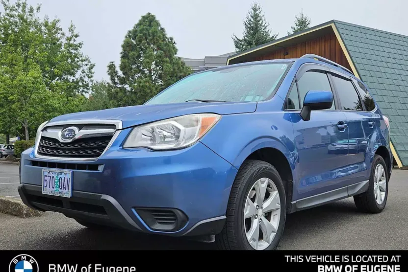 2015 Subaru Forester 2.5i Premium photo 1