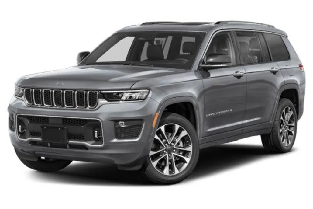 2023 Jeep Grand Cherokee Overland photo 1