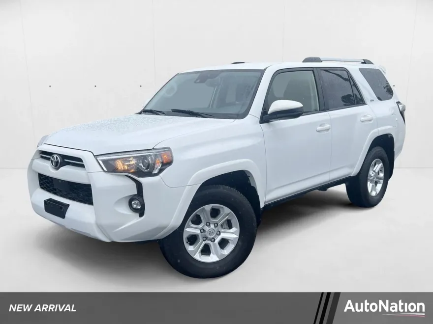 2024 Toyota 4Runner SR5 photo 1