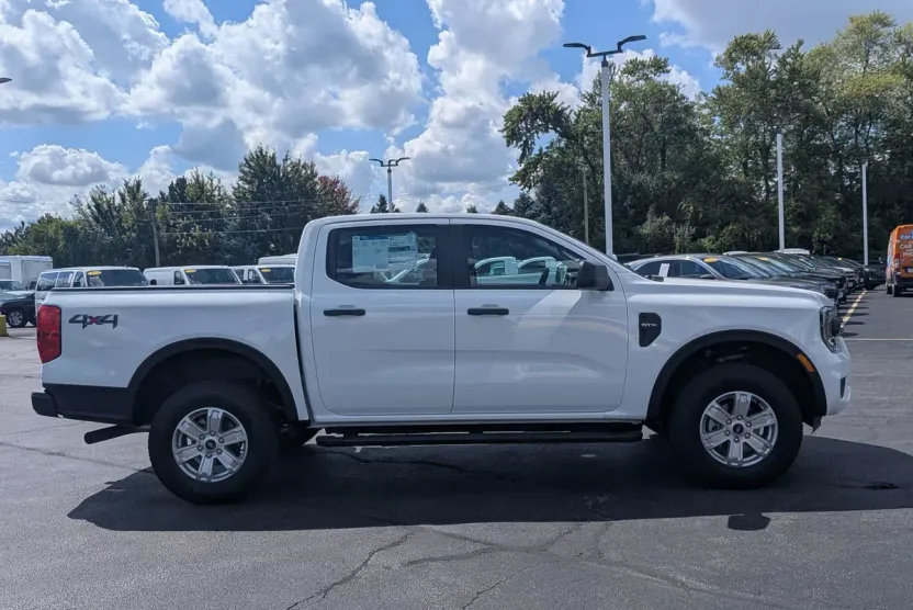 2025 Ford Ranger XL photo 1
