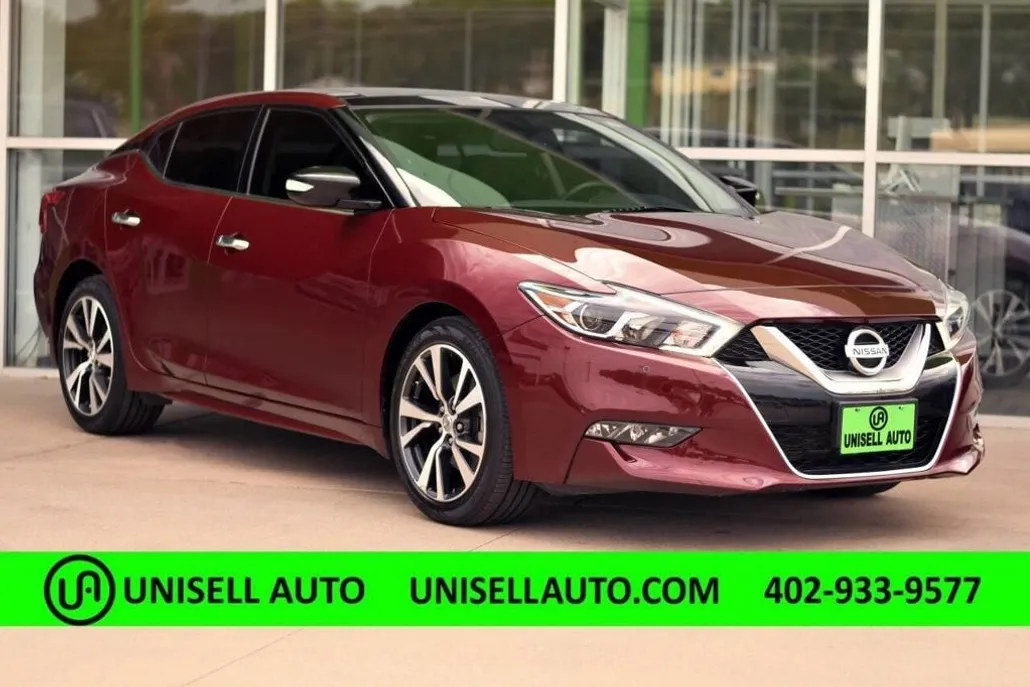 2017 Nissan Maxima SL photo 1