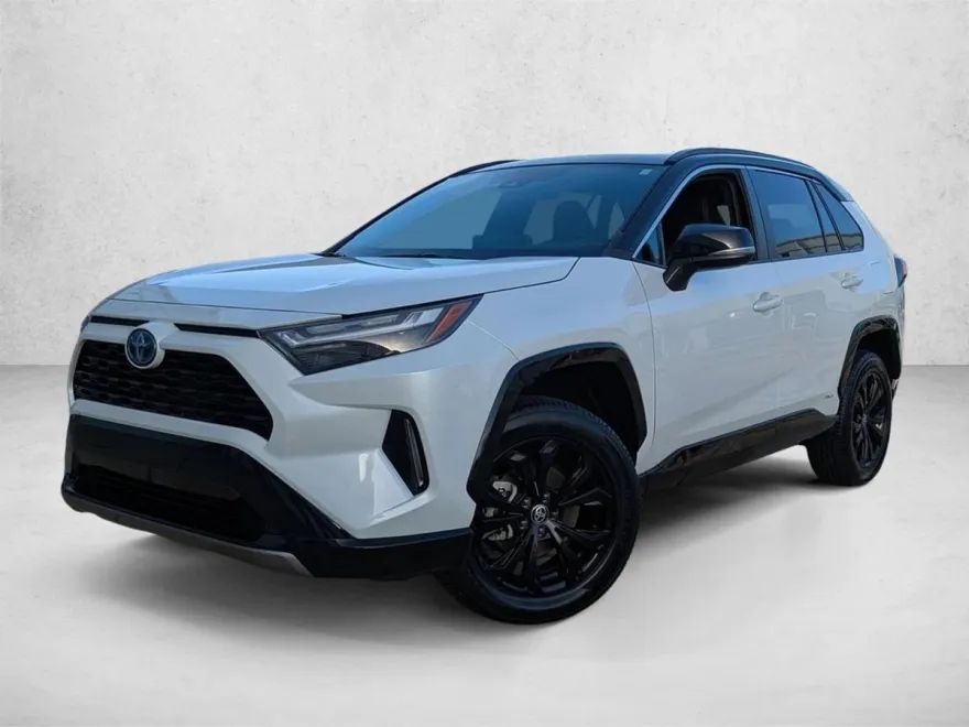2024 Toyota RAV4 Hybrid XSE photo 1