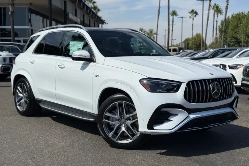 2026 Mercedes Benz GLE AMG 53 photo 1