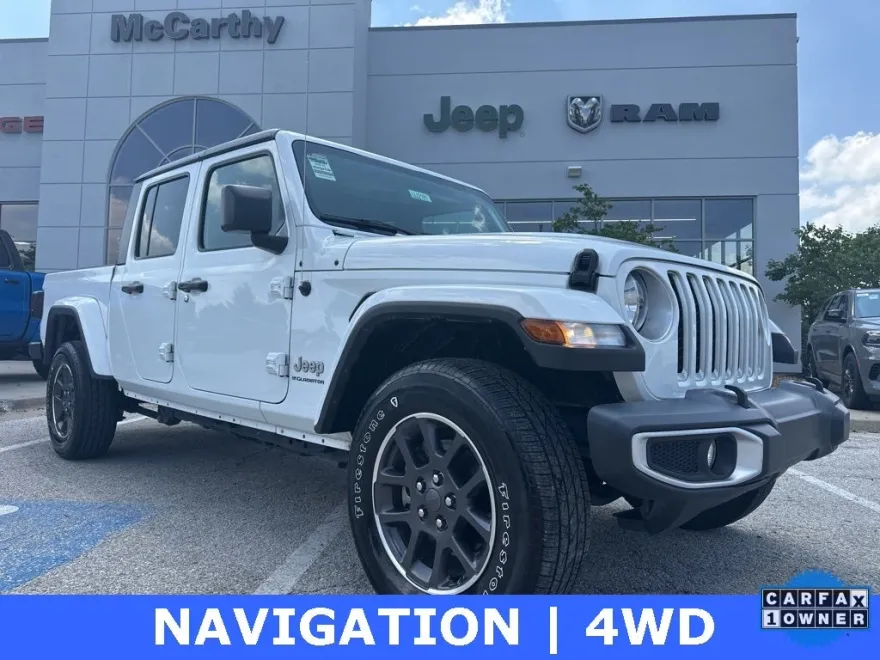 2023 Jeep Gladiator Overland photo 1