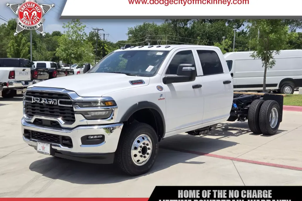 2025 Ram 3500 Tradesman photo 1