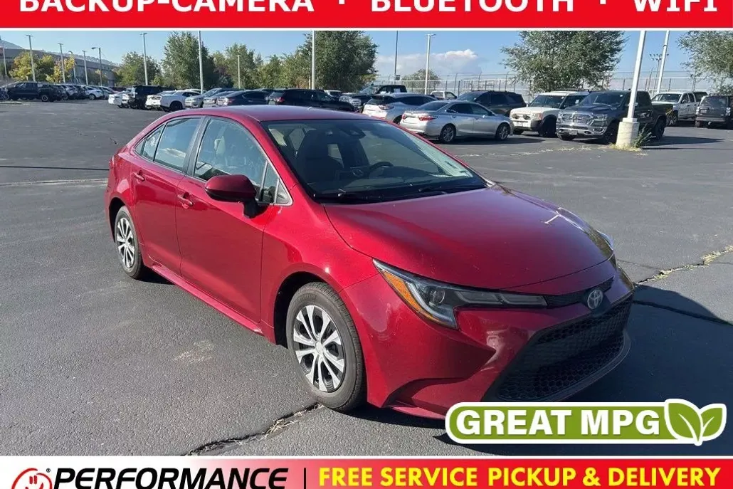 2022 Toyota Corolla Hybrid LE photo 1