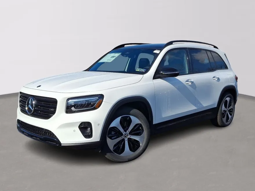 2025 Mercedes Benz GLB 250 4MATIC photo 1