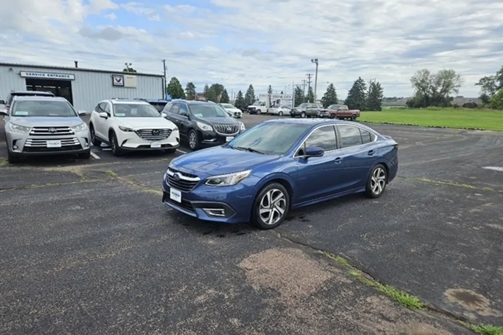 2022 Subaru Legacy Limited XT photo 1