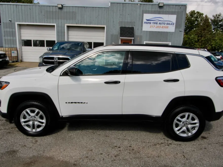 2021 Jeep Compass Sport photo 1