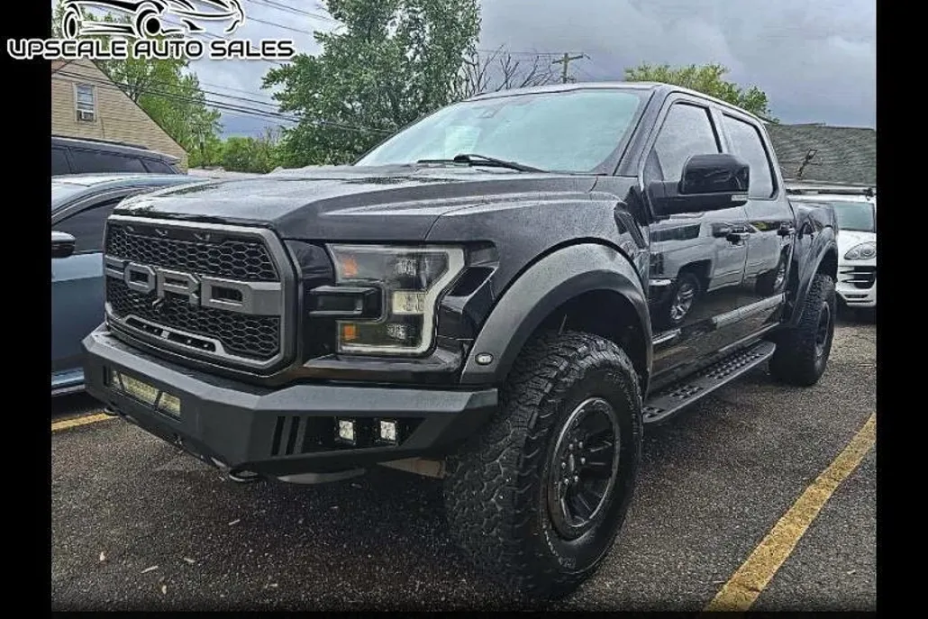 2017 Ford F-150 Raptor photo 1