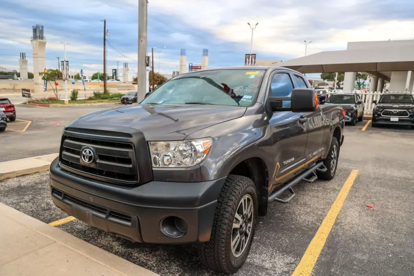 2012 Toyota Tundra SR5 photo 1