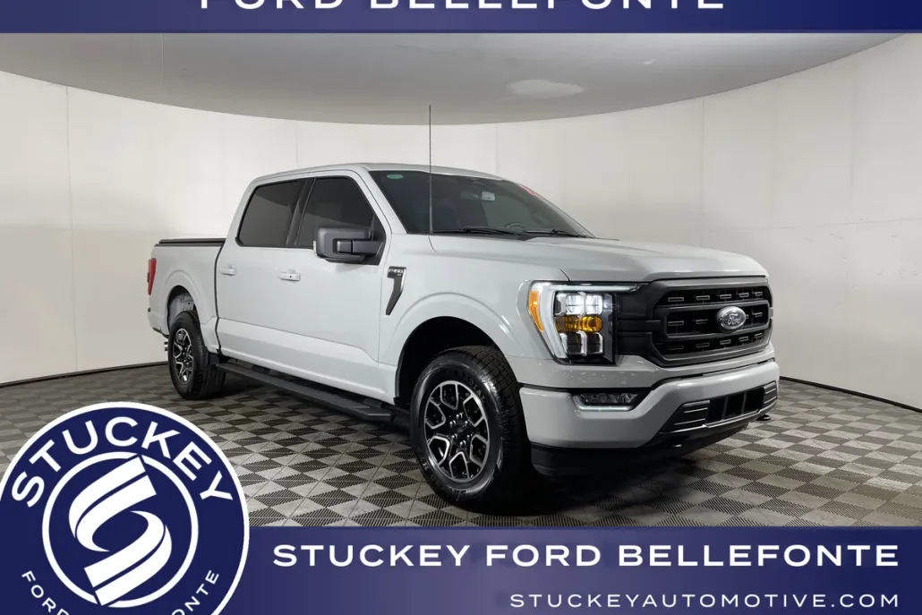 2023 Ford F-150 XLT photo 1