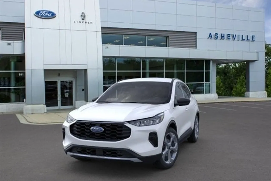 2025 Ford Escape ST-Line photo 1