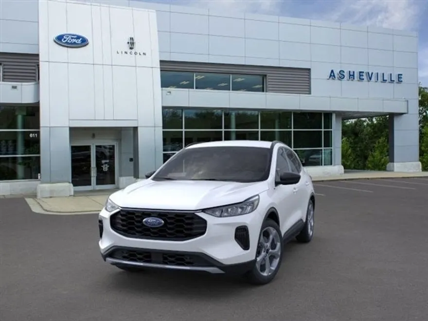 2025 Ford Escape ST-Line photo 1