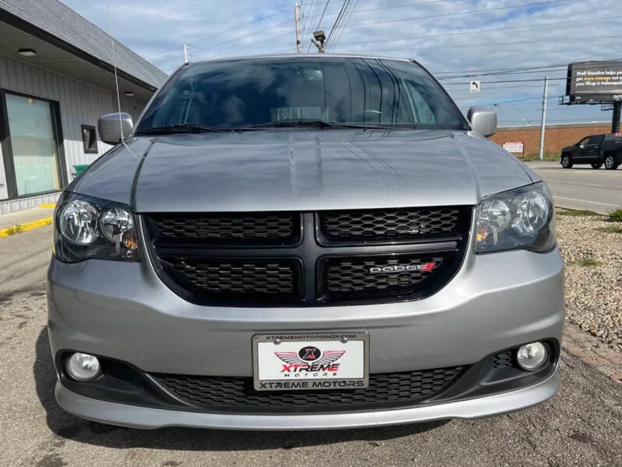 2018 Dodge Grand Caravan SE photo 1