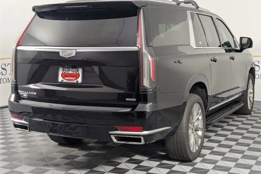 2021 Cadillac Escalade ESV Premium Luxury photo 1