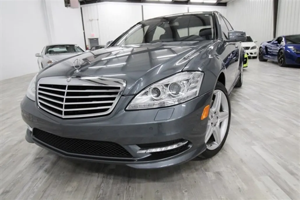 2010 Mercedes Benz S 550 4MATIC photo 1