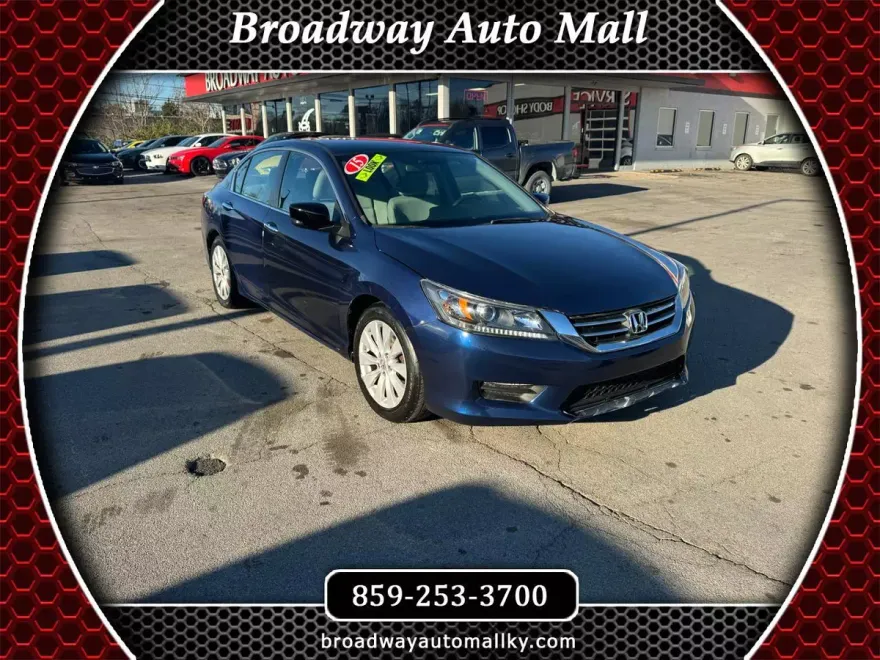 2015 Honda Accord LX photo 1