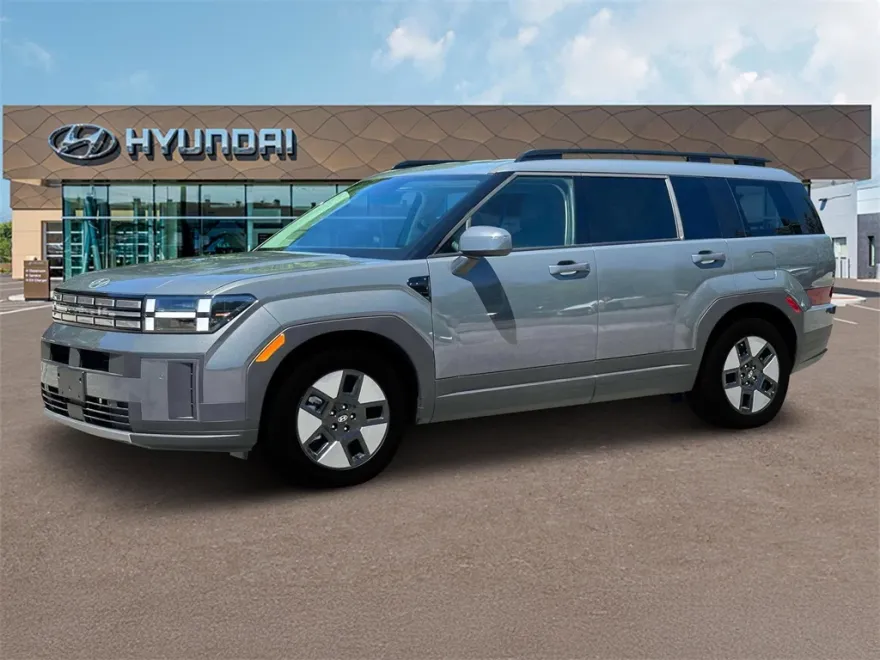 2025 Hyundai Santa Fe SEL photo 1