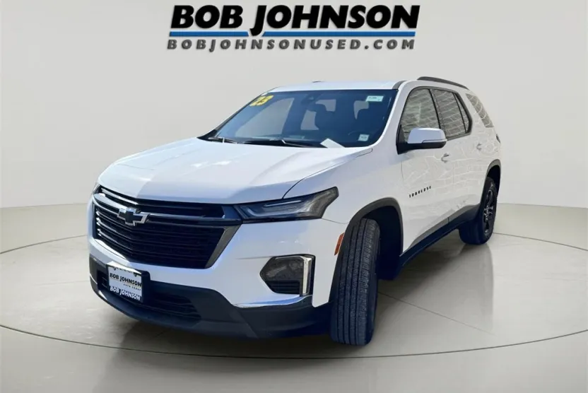 2023 Chevrolet Traverse 1LT photo 1