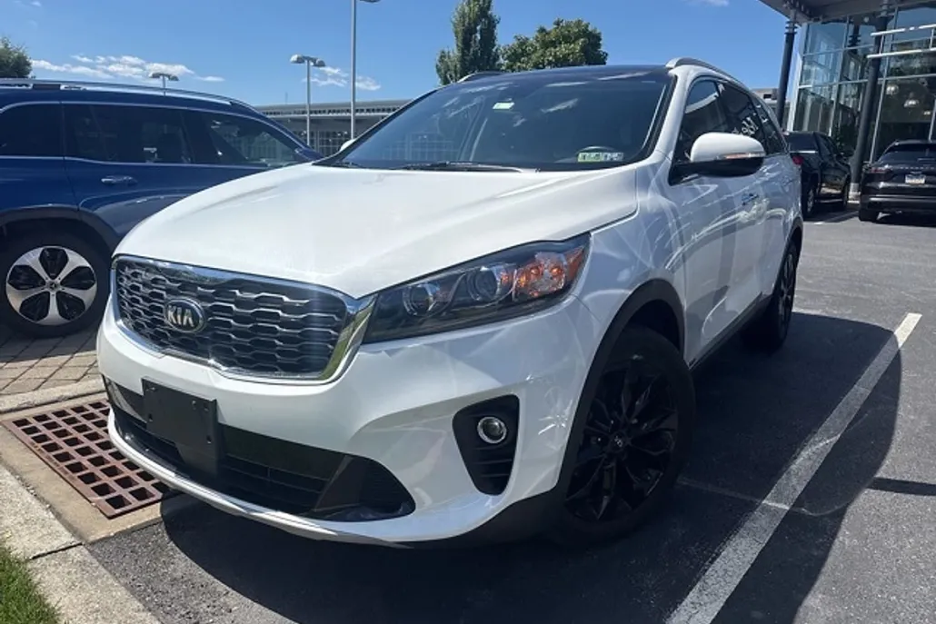 2020 Kia Sorento EX photo 1