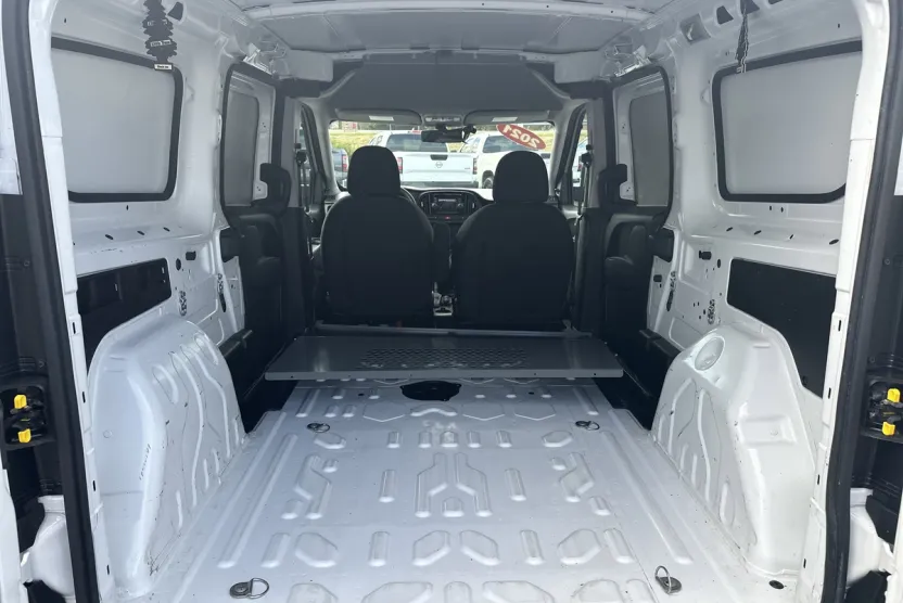 2021 Ram ProMaster City Tradesman photo 1