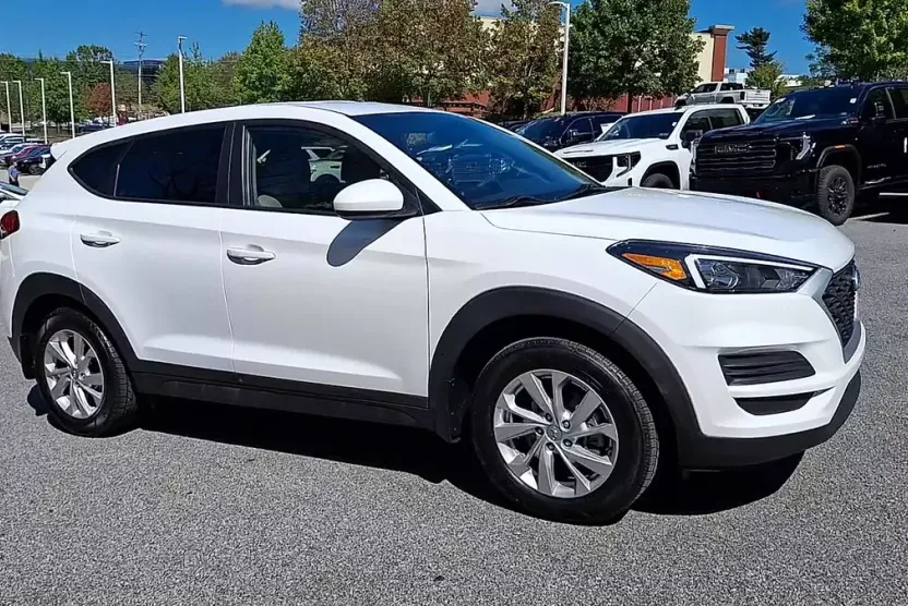 2020 Hyundai Tucson SE photo 1