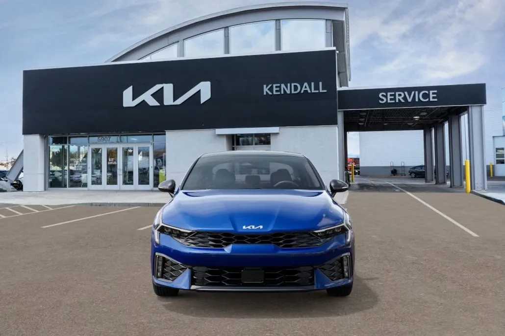 2026 Kia K5 GT-Line photo 1