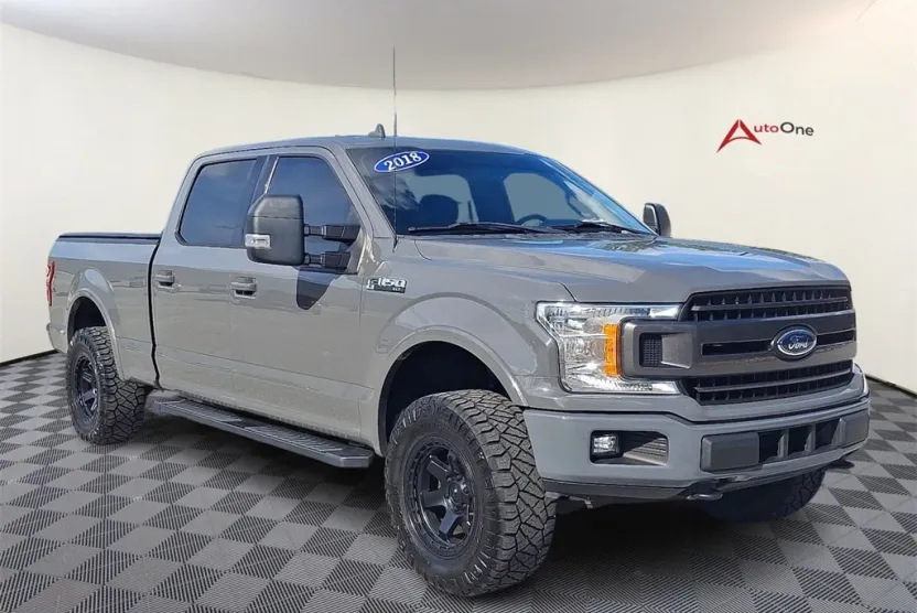 2018 Ford F-150 XLT photo 1
