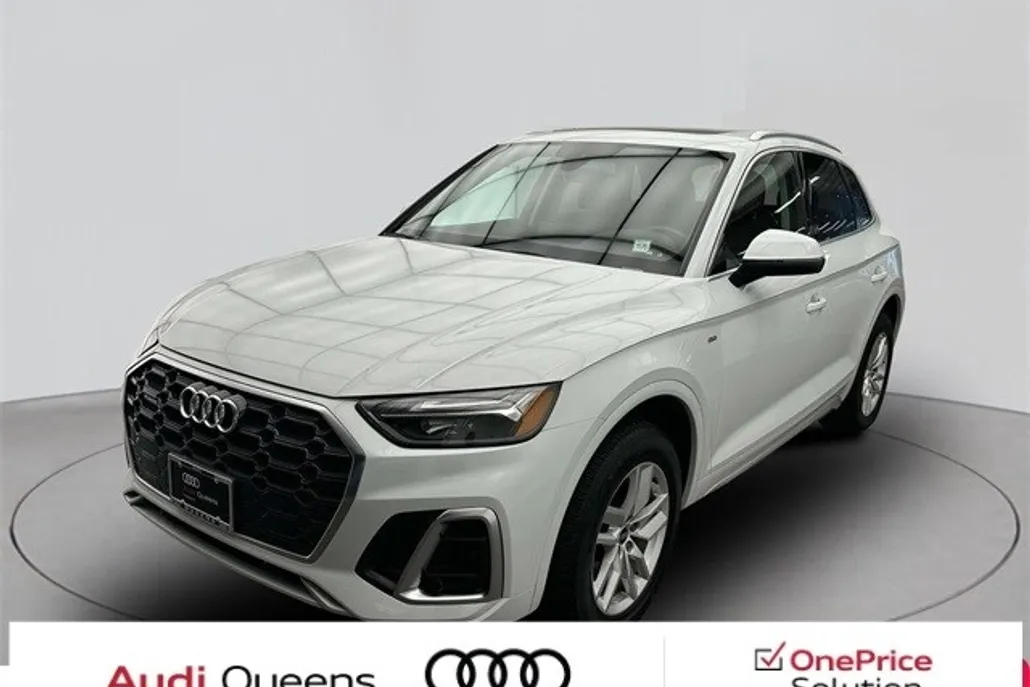 2022 Audi Q5 45 S line Premium photo 1
