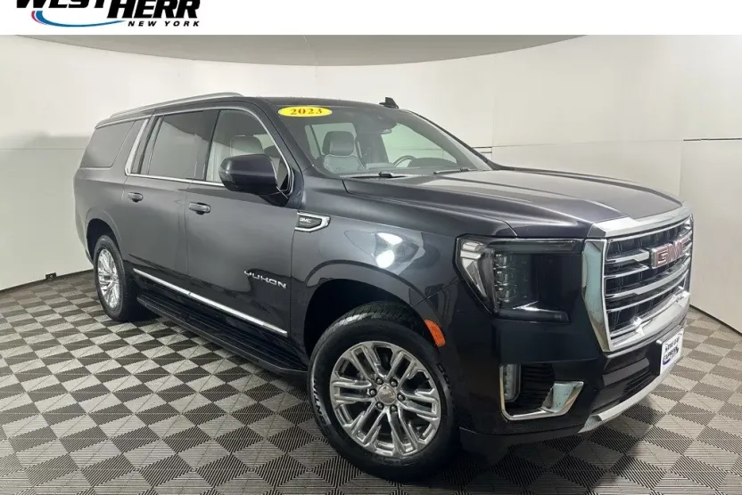 2023 Gmc Yukon XL SLT photo 1
