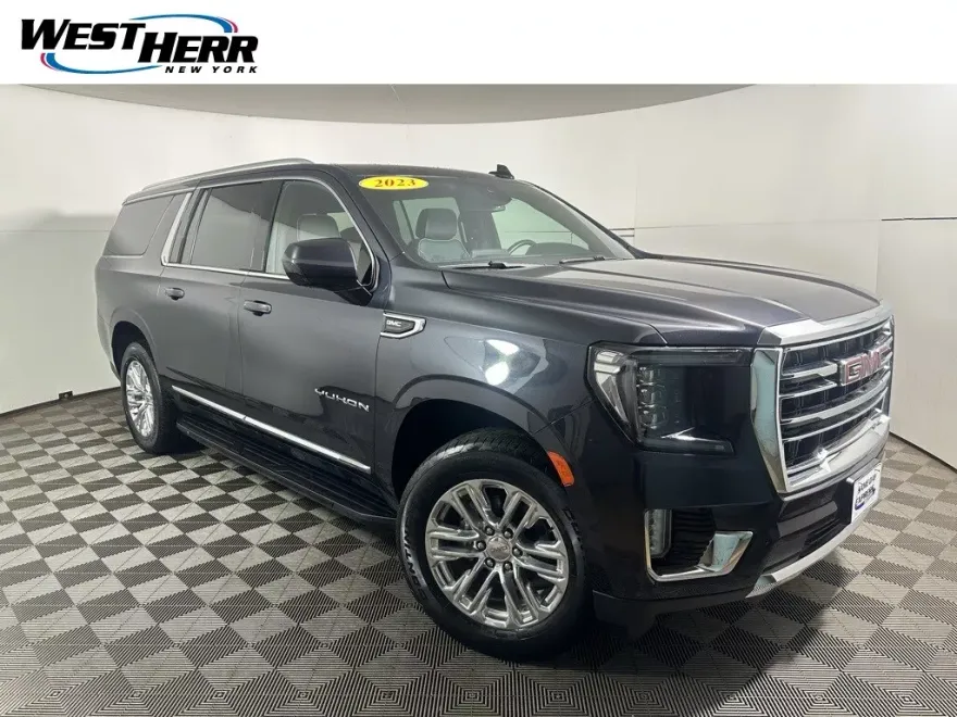 2023 Gmc Yukon XL SLT photo 1